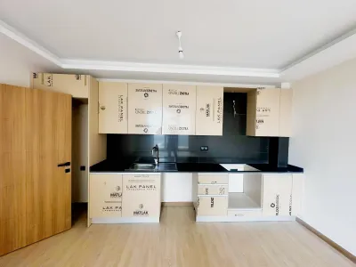 KÖŞE GENİŞ BALKON MANZARALI E.BANYOLU KREDİ VE TAKASA UYGUN 2+1 — fotoğraf 19