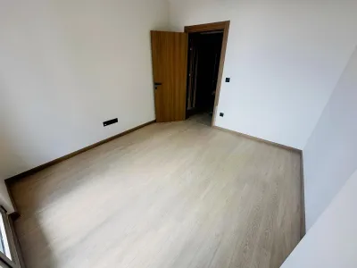 KÖŞE GENİŞ BALKON MANZARALI E.BANYOLU KREDİ VE TAKASA UYGUN 2+1 — fotoğraf 31