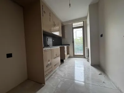 GENİŞ FERAH BAHÇE KULLANIMI E.BANYOLU KREDİ VE TAKASA UYGUN 2+1 — fotoğraf 10