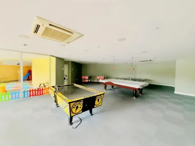 MANZARALI E-5 YANI ÇİFT CEPHE ANK.SETLİ KULLANIŞLI DONATILI 2+1 — fotoğraf 8
