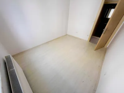 PENDİK METRO 5DK DENİZ MANZARALI GENİŞ FERAH 3+1 KİRALIK DAİRE — fotoğraf 2