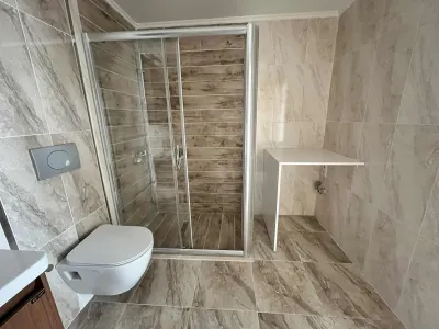 PENDİK METRO 5DK DENİZ MANZARALI GENİŞ FERAH 3+1 KİRALIK DAİRE — fotoğraf 9