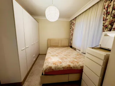 ERENKÖY E.EFENDİ'DE OTOPARK+ FULL EŞYALI TEMİZ ÖZEL DEKOR 2+1 — fotoğraf 7