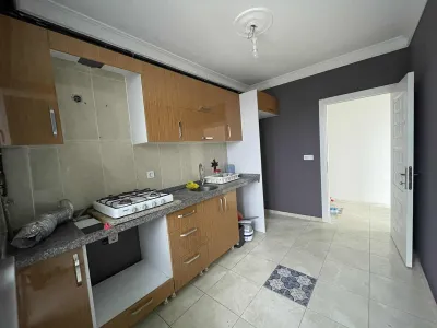 TANDOĞAN CAD.ÜZERİ K.CAM BALKON KREDİ UYGUN HAST.METRO YAKIN 2+1 — fotoğraf 8