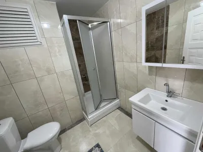 TANDOĞAN CAD.ÜZERİ K.CAM BALKON KREDİ UYGUN HAST.METRO YAKIN 2+1 — fotoğraf 9